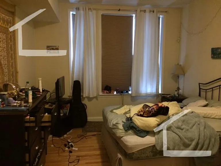 49 Euston St #1 — Photo 12