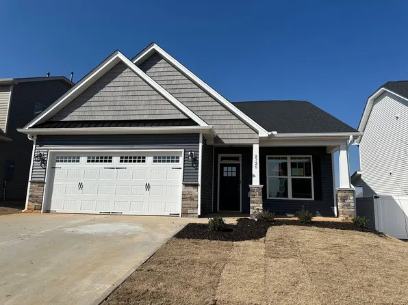 2735 Millhone Dr, Moore, SC 29369