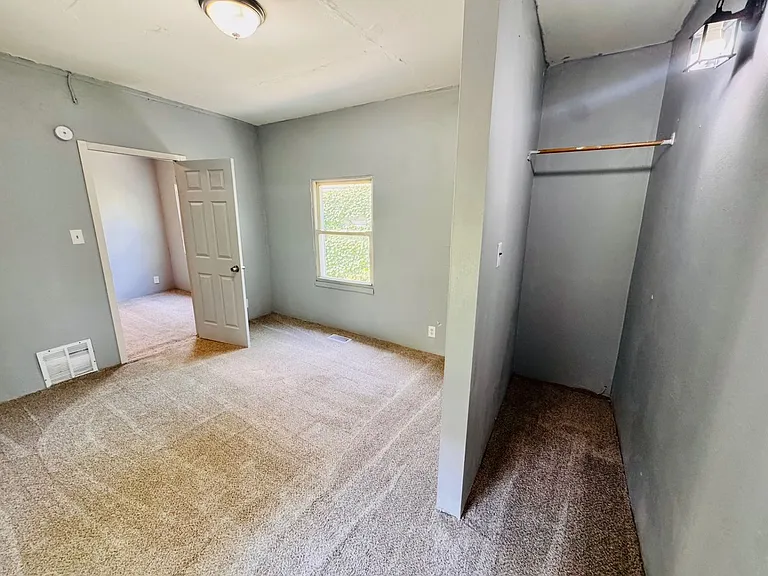 7209 Park Ave — Photo 15