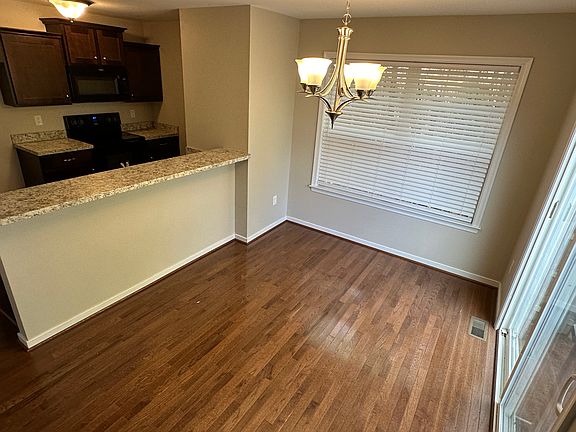 Dining area with breakfast bar