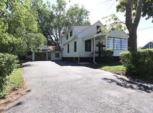 1928 Greenpoint Avenue, Schenectady, NY 12303