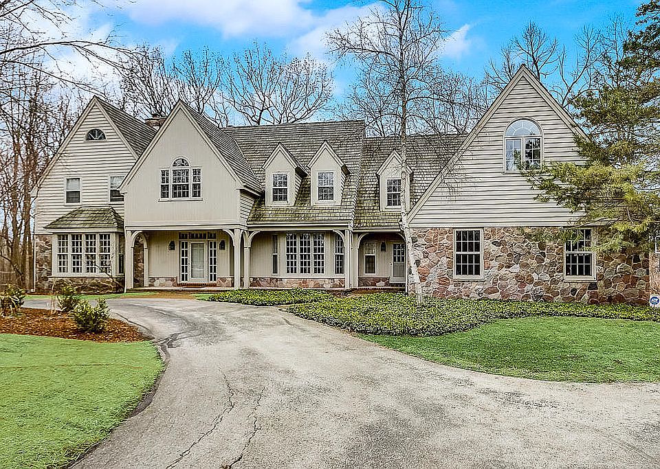 1st image of 11915 N Wilderness Ct