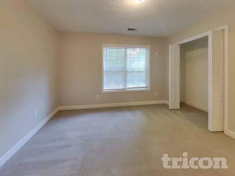 8870 Mae Ct — Photo 11