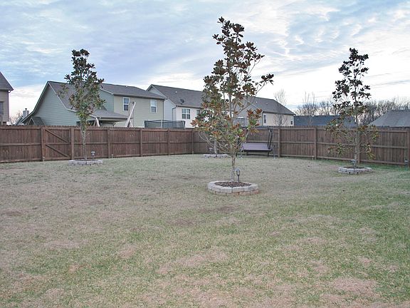 4th image of 3709 Windhaven Ct