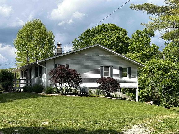 3rd image of 2306 Rattlesnake Rd