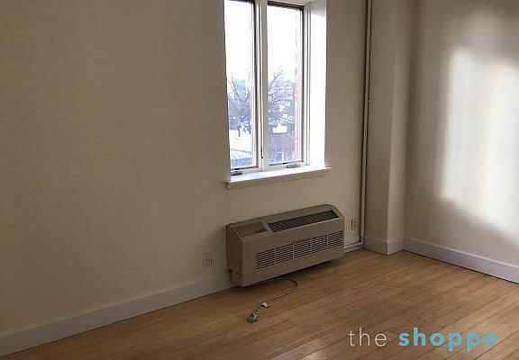 5th image of 467 Vanderbilt Ave #3B