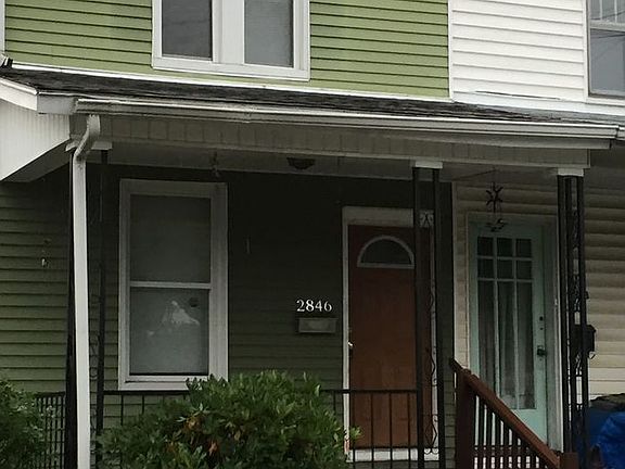 2nd image of 2846 Banks St