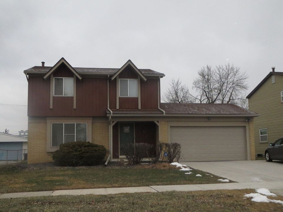1st image of 42210 Fairview Dr