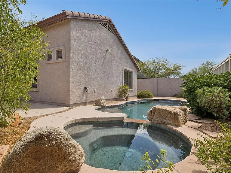 4719 E Amber Sun Dr — Photo 32