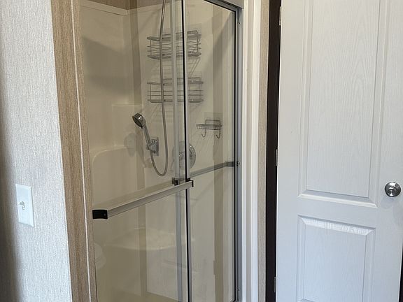 4th image of 213 Sir Williams Ct
