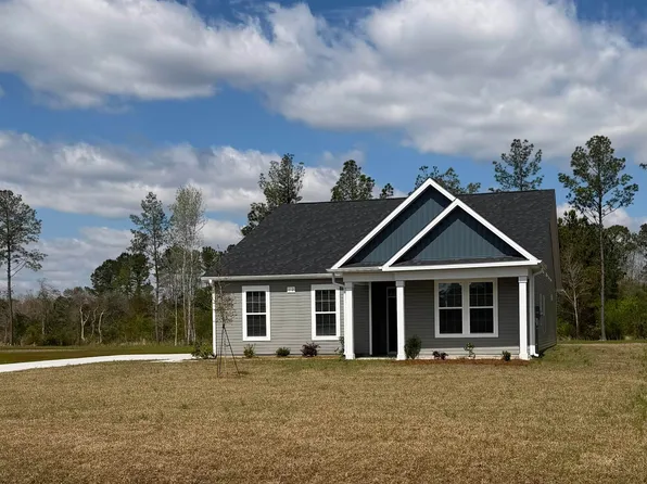 112 Furnies Place, Loris, SC 29569