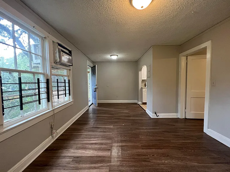 708 Shearer Ave #3 — Photo 4