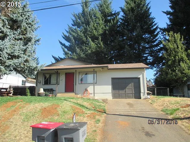 444 NW 5th St photo 1
