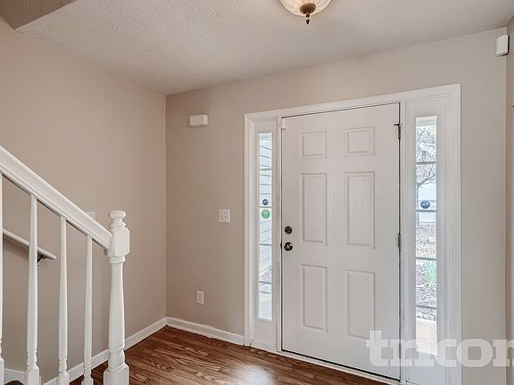 3rd image of 59 Stony Oak Dr