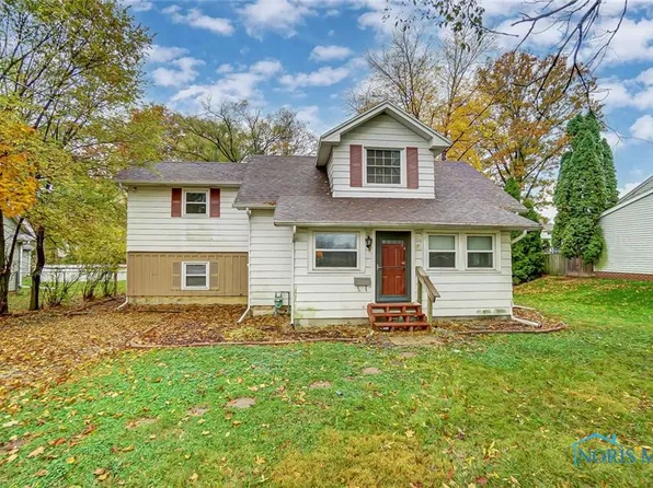 3023 Medford Dr, Toledo, OH 43614