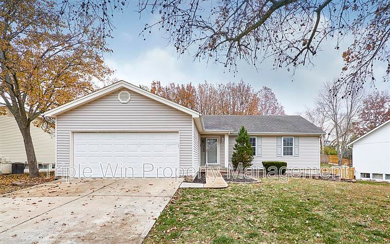 1st image of 121 Walnut Hill Dr