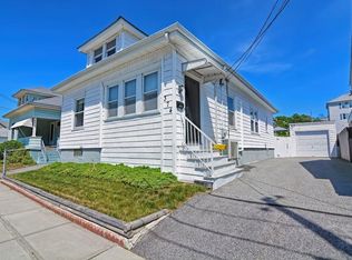 374 S Beacon St, Fall River, MA 02724