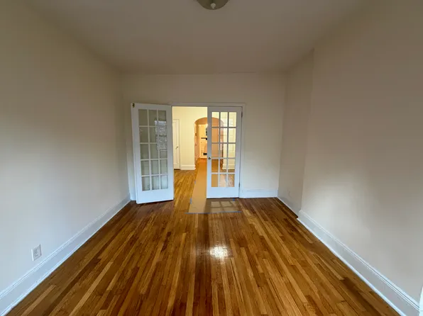 207 East 76th Street image 1 of 6