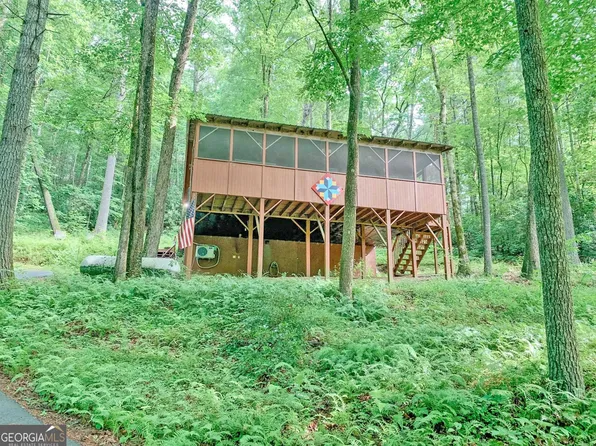 66 Toccoa Trl, Suches, GA 30572