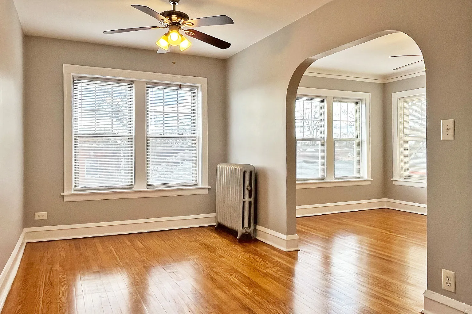 532 Des Plaines Ave. — Photo 3