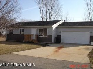 108 3rd Ave NE, Geneva, MN 56035