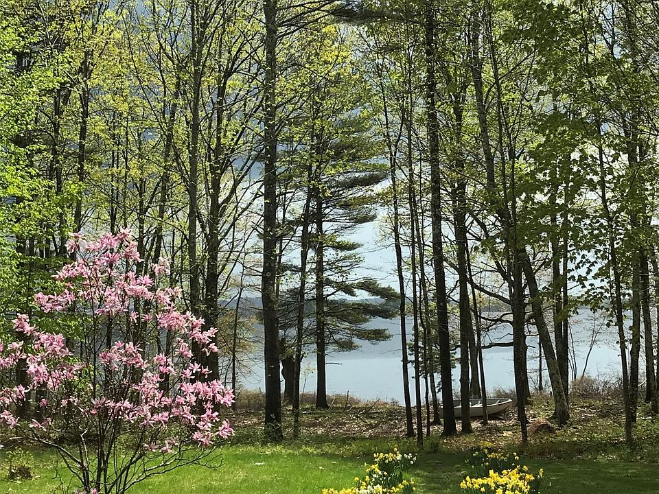 1st image of 217 Leadbetter Road