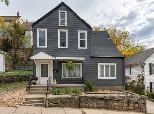 2176 Foye St, Dubuque, IA 52001