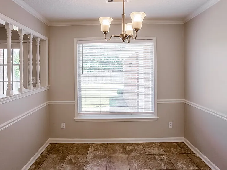 4378 Bunker Hill Dr — Photo 7