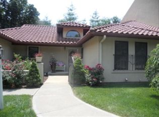 13 Antilles Dr, Saint Joseph, MO 64506