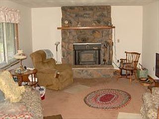 2nd image of 169 Meadowbrook Rd