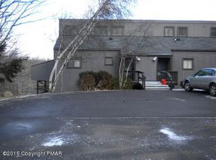 63 Slalom Way, Tannersville, PA 18372