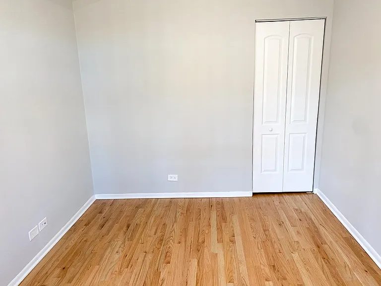 2148 N Central Park Ave — Photo 8