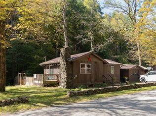 928 Searles Hill Rd, Bainbridge, NY 13733