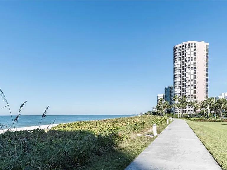 4001 Gulf Shore Blvd N #1104 — Photo 32