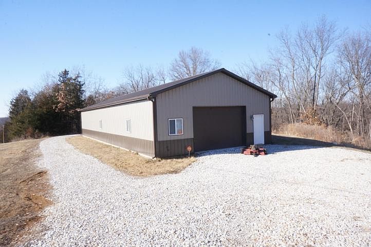 1st image of 595 W Havens Dr