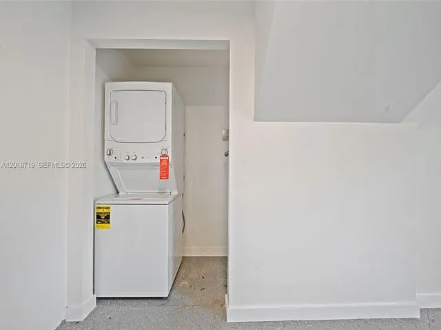 722 NW 55th Ter — Photo 14