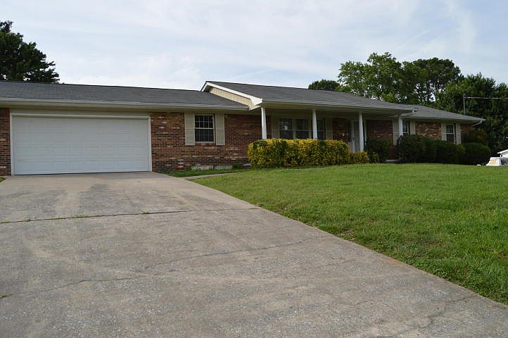 1st image of 526 Pimlico Dr