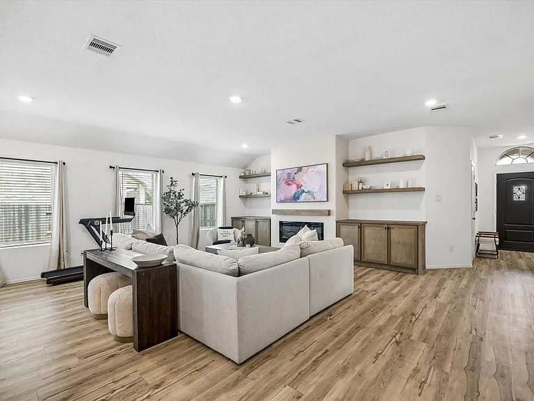 7511 Greenbriar Canyon Ln — Photo 19