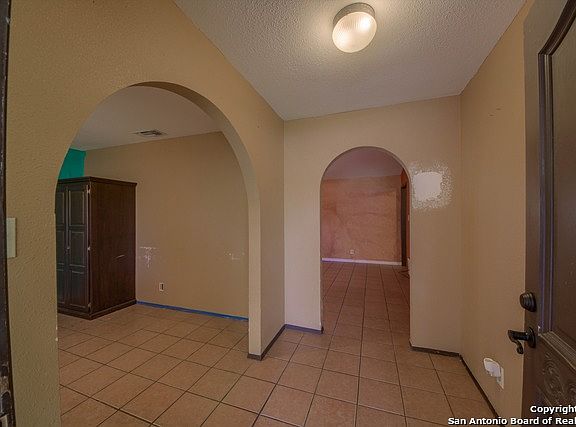 4th image of 2130 Lotus Blossom St