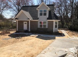 6400 Treeline Pl, Charlotte, NC 28215