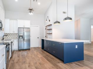 4411 E Ashurst Dr, Phoenix, AZ 85048