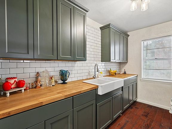 5th image of 2508 W Rochelle Rd