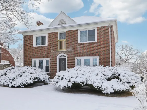 113 W Main St, Dudley, MA 01571