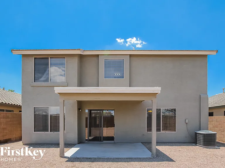 7913 S 45th Ln — Photo 15