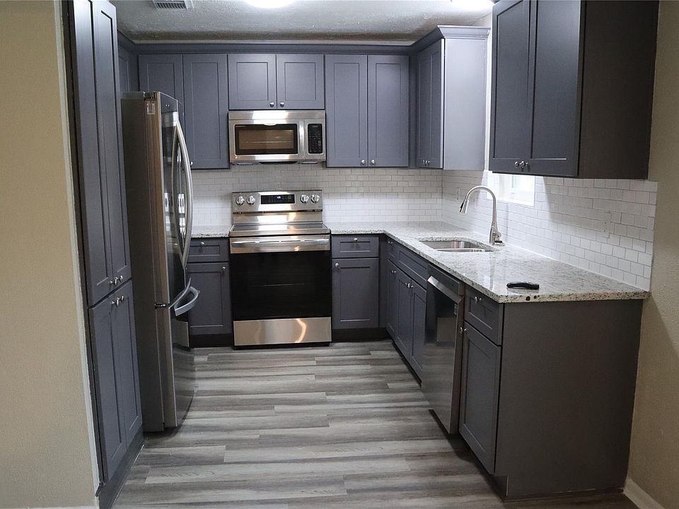 1st image of 4410 Curly Oaks Dr