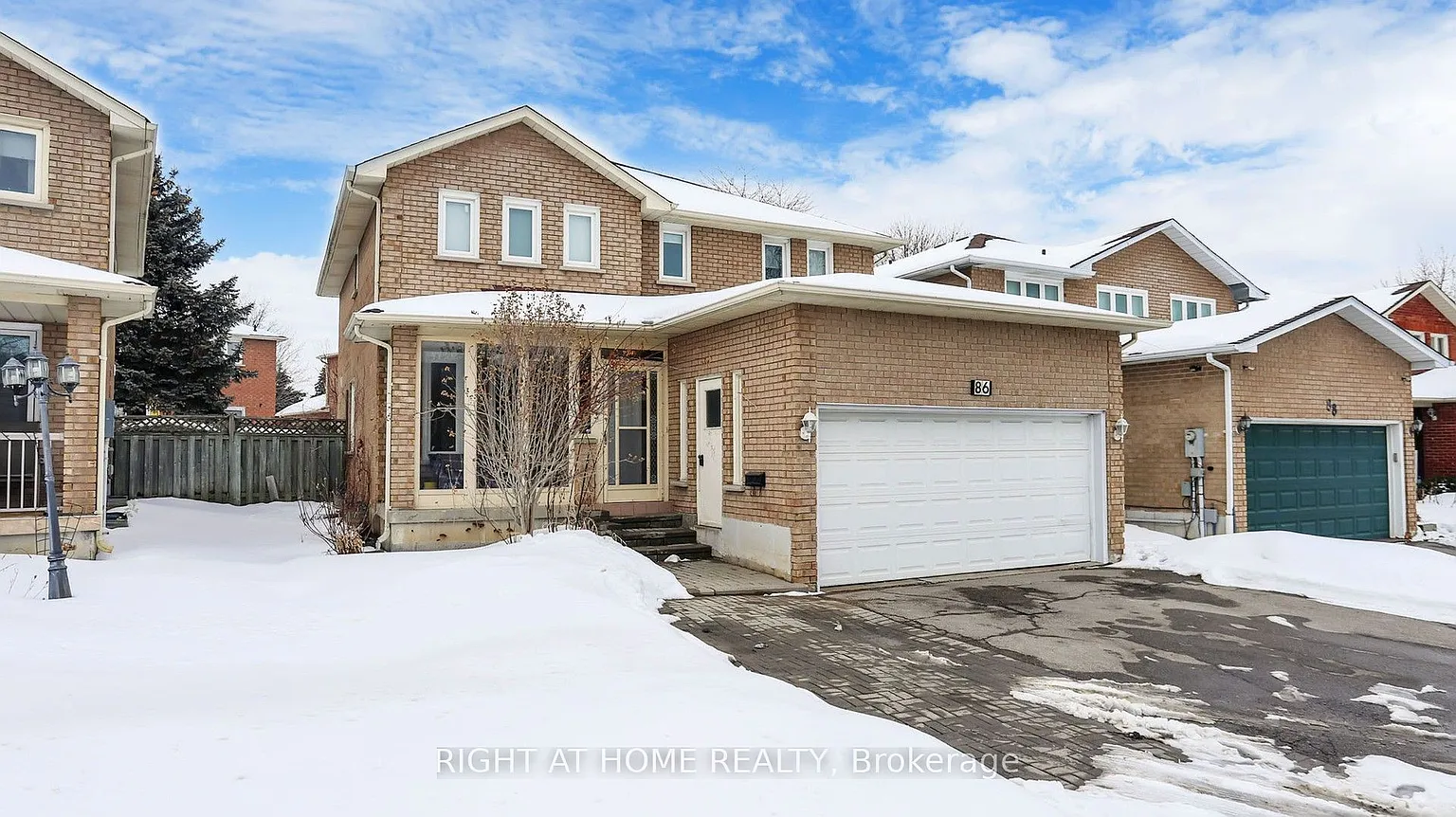86 Weldrick Rd E photo 1