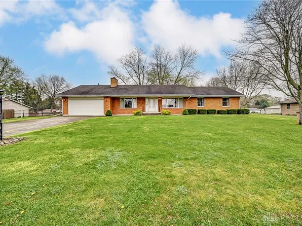 7795 Windham Rd, Tipp City, OH 45371