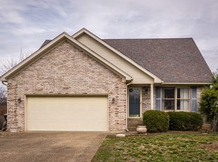 3206 Vale Wood Ct, Louisville, KY 40220