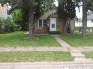 611 E St NE, Brainerd, MN 56401