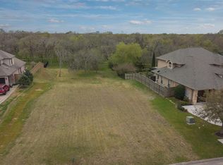 413 Hunters Ln, Friendswood, TX 77546
